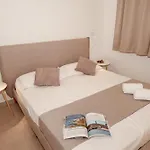 Hotel Cala Di Ponente 2*