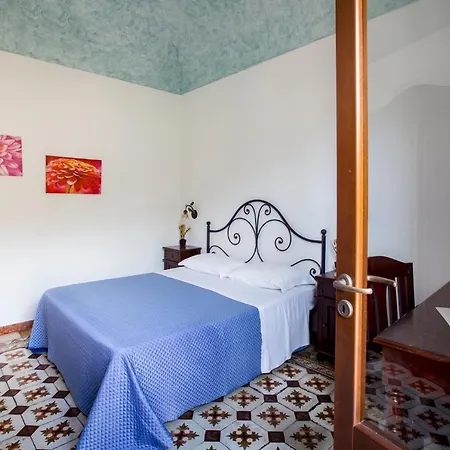 Hotell Cala Di Ponente Castelluzzo