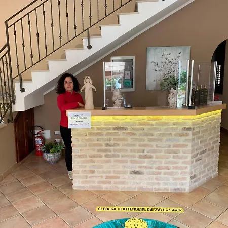 Hotell Cala Di Ponente 2*