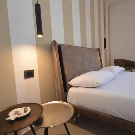 Cala Di Ponente Hotell Castelluzzo