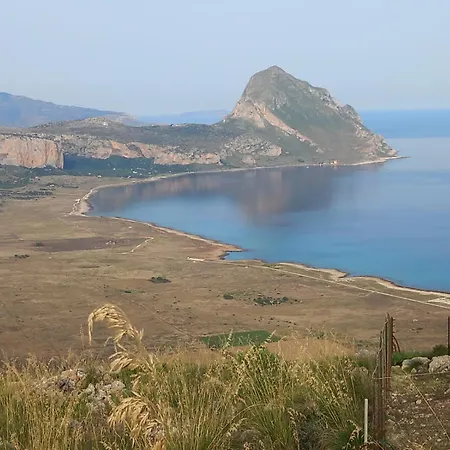 Cala Di Ponente Ξενοδοχείο Castelluzzo