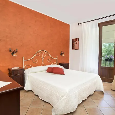 Cala Di Ponente Hotell