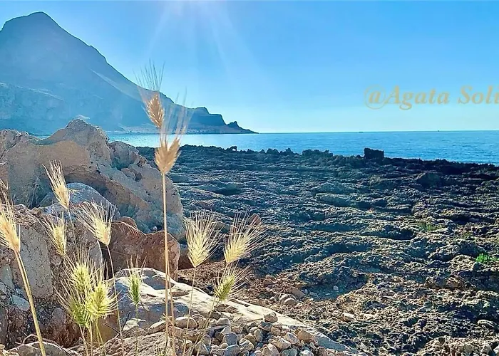 Cala Di Ponente 卡斯泰卢佐