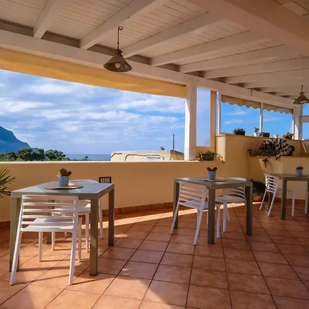 Cala Di Ponente Hotel