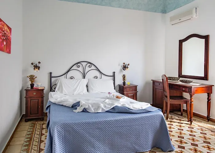 Cala Di Ponente Hotel