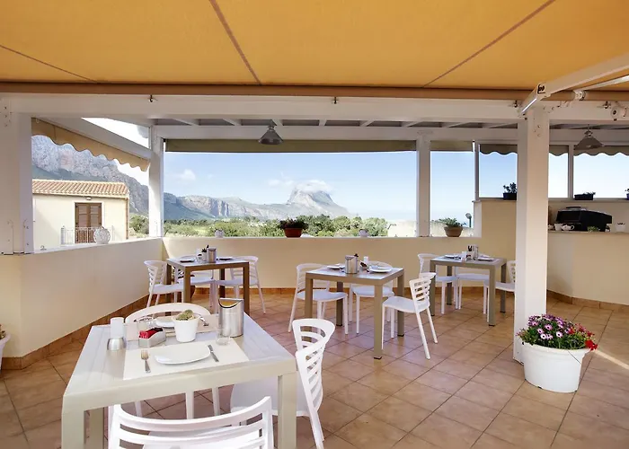 Hotel Cala Di Ponente Castelluzzo